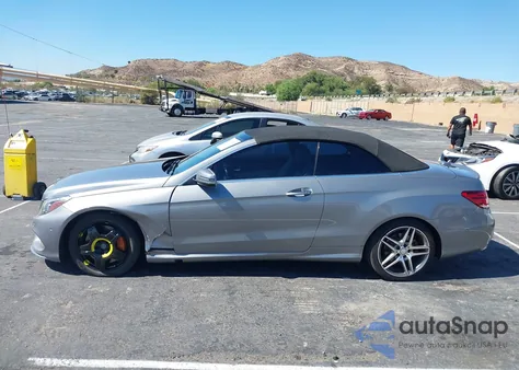 2014 Mercedes-Benz E 550 из США, поврежденный, VIN WDDKK7DF8EF258464